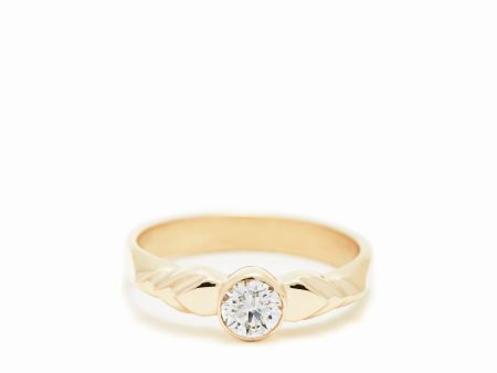 Chevron Solitaire 14K Yellow Gold Online