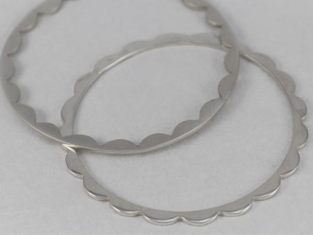 Scallop Bangle Online