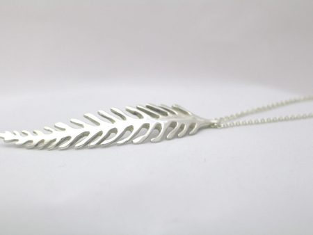 Long Leaf Pendant Online Hot Sale